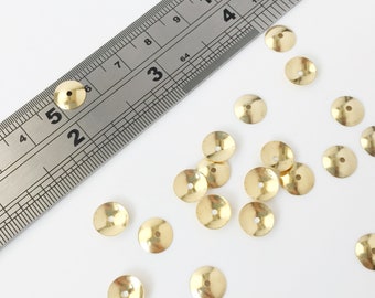 20 x Raw Brass Bead Caps, Plain Round Bead Caps, Simple Brass Bead Caps (1646)