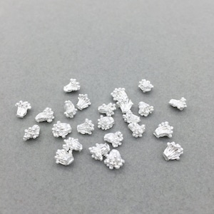10 x Tiny Silver Flower Stamen Cabochons, Metal Flower Centres (0231)