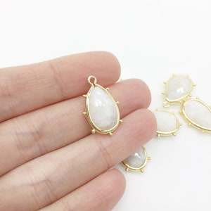Natural White Moonstone Teardrop Pendant, 18K Gold Dotted Teardrop Charm with Moonstone (2159)