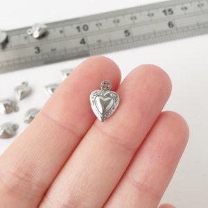 10 x Stainless Steel Heart Charms Small Heart Charms Puffy Heart Pendants Ornate Heart Charms (0488)