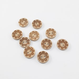 10 x Coconut Shell Buttons Embossed Leaf Buttons Natural Fibre Buttons Embossed Wooden Buttons Leaf Wooden 2 Hole Buttons Boho Buttons 2301