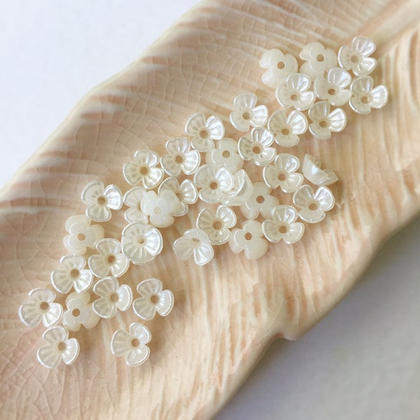 40 x Tiny Pearlised Flower Beads, Tiara Making Flower Beads, Ivory Flower Beads, Dainty Flower Beads (0653)