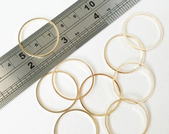 12 x Brass Hoop Connectors, Light Gold Tone Round Linking Rings, Brass Circle Links, 25mm Closed Round Connectors (2463)