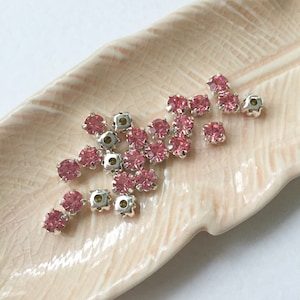 48 x 4mm or 5mm Light Pink Rhinestone in Silver, Sew On Rhinestone, Round Sew On Glass Rhinestone, Pink Sew On Rhinestone, Pink Montees