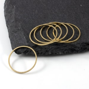 12 x Brass Round Connectors, Open Round Brass Links, Round Linking Rings, Open Circle Jewellery Links, Earring Connectors (C0723)