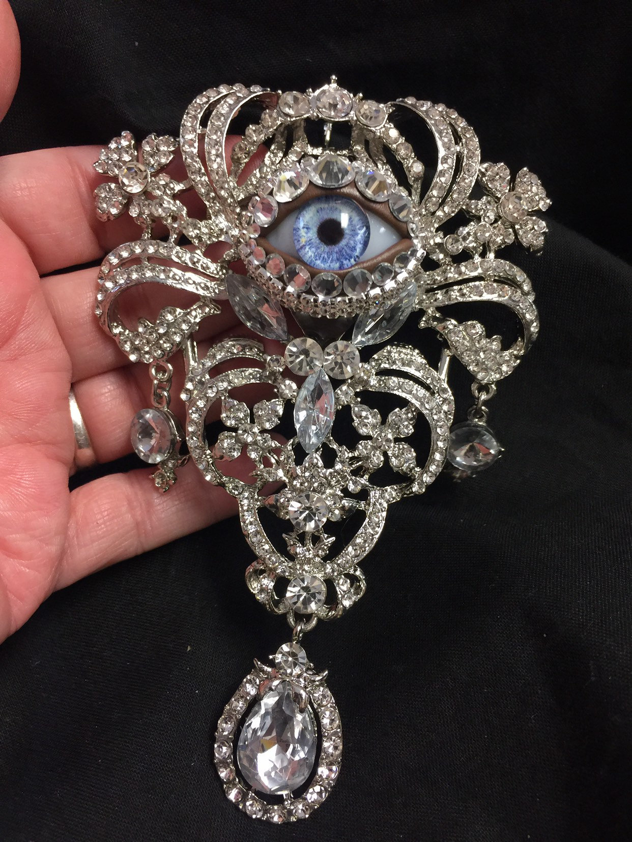 Epic vintage jewelry deals