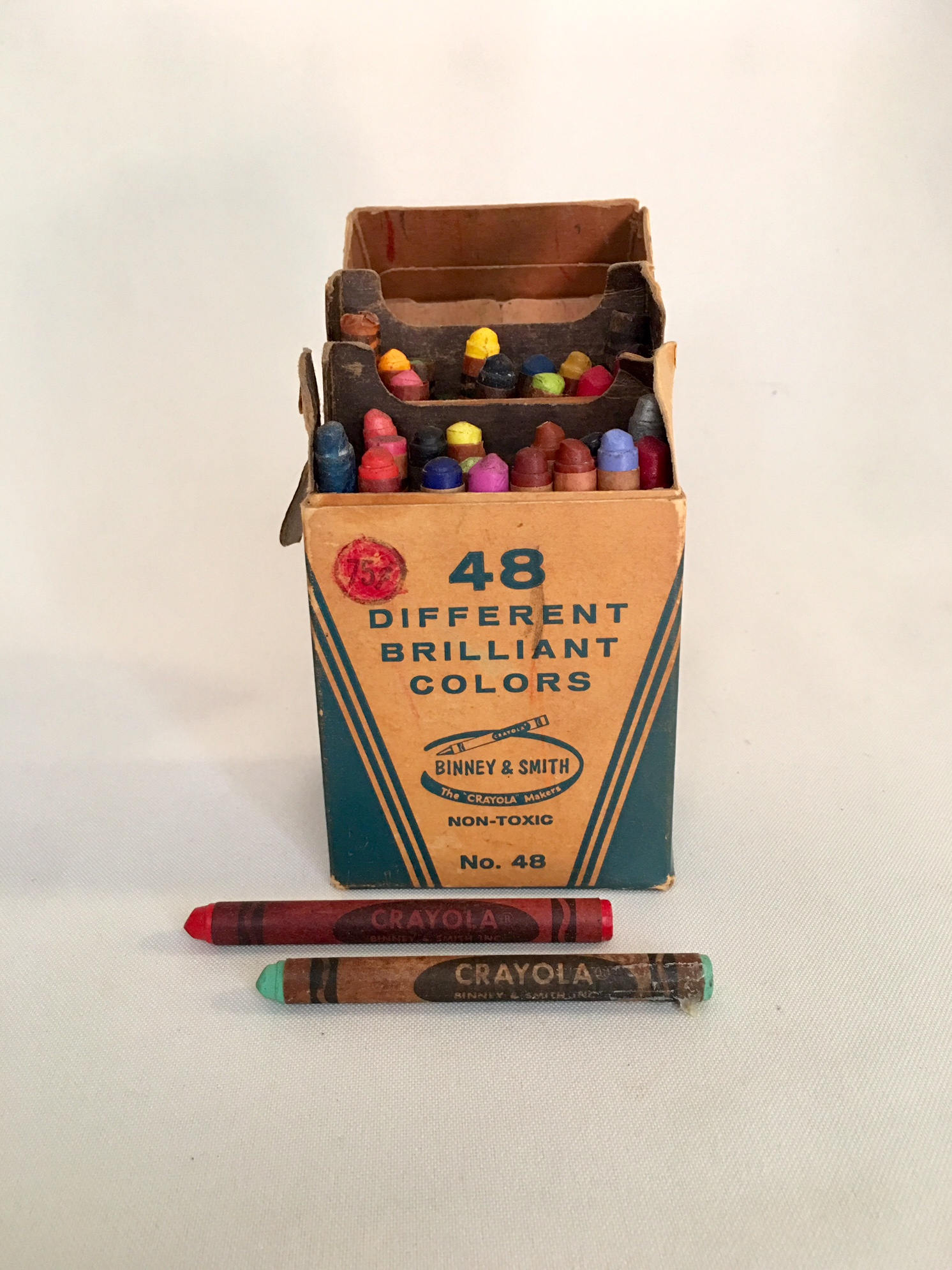 Vintage CRAYOLA, 48 Different Colors, Fantastic Display or Decor, Kids