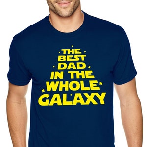 Herren Bester Papa In Whole Galaxy T-Shirt, Vatertag Nerdy Papa Opa Shirt, SciFi Star Poppa Retro Tee