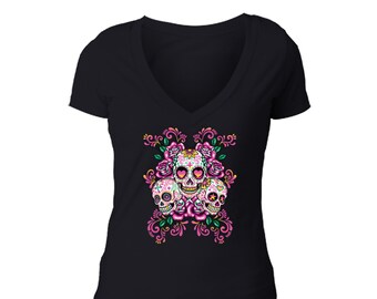 Women's 3 Sugar Skulls Pink Flowers Day of the Dead Dia de los Muertos Mexican Heritage Halloween Roses V-Neck T-Shirt Black