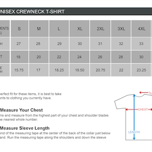 Puede incluir: Una tabla de tallas para una camiseta de cuello redondo unisex para hombre, con medidas en pulgadas. La tabla incluye tallas de la S a la 5XL, detallando largo, pecho y largo de manga. Tambi&eacute;n se proporcionan instrucciones.