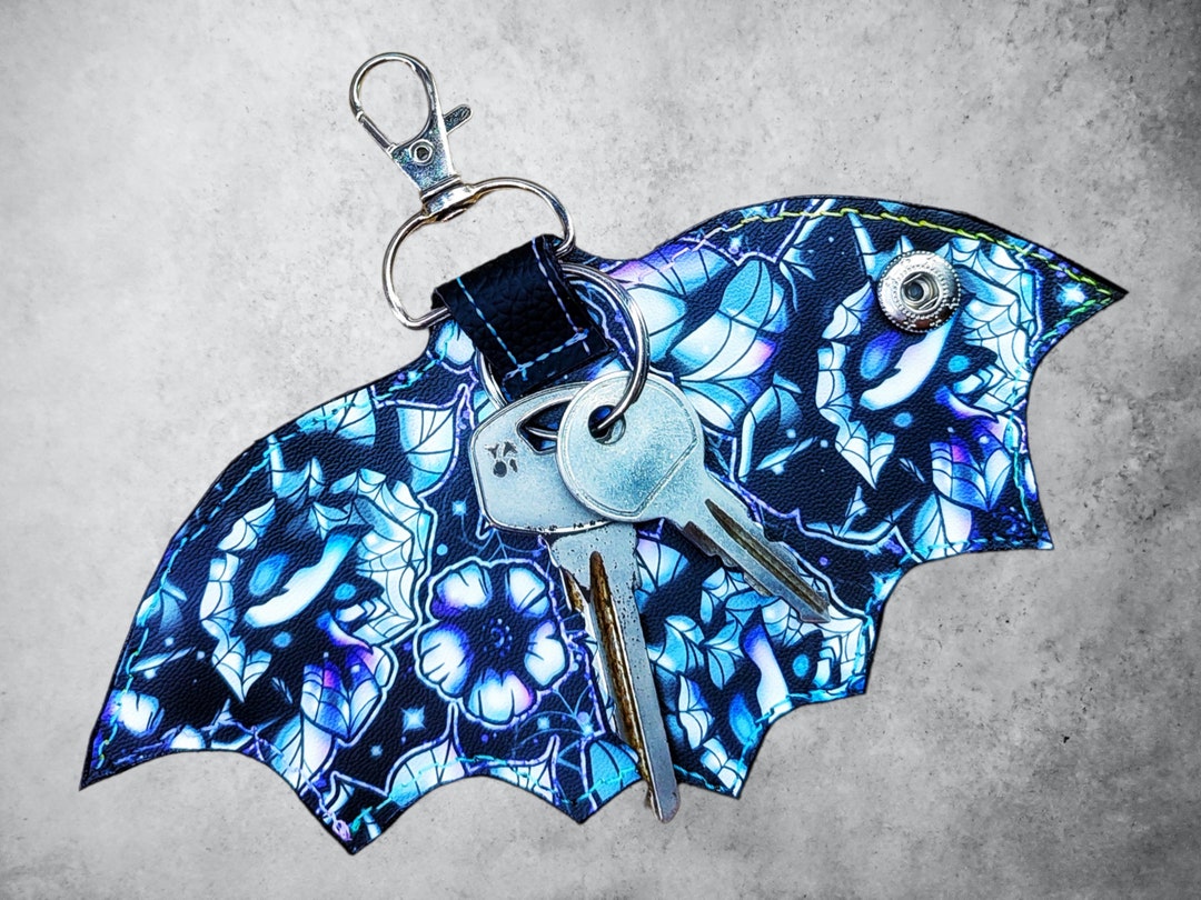 Webs Bat Wing Key Cover, Key Holder, Keyfob, Gothic Gift, Goth Keyring ...