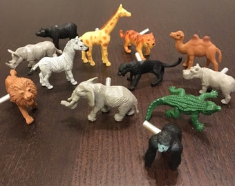 Safari Animal Drawer Knobs, Animal Drawer Pulls, Dresser knobs for kids, Safari Theme, Safari decor