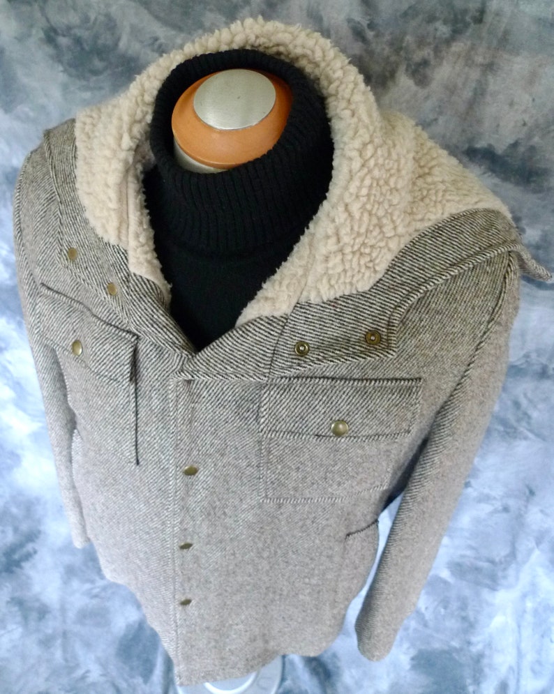 Vintage Woolrich SHERPA Lined WOOL Blanket Hunting Jacket COAT Split