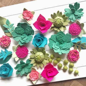 Succulent Set, 21 piece, Vertical Garden, felt succulents, blush felt flowers, wreaths, signs, letters, diy home, wedding, baby shower, gift imagen 10