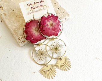 Pressed flower earrings- red rose  dry florals -unique earrings -drop earrings brass - dry flowers earrings botanicals