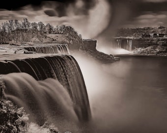 Niagara Falls-American Falls (BW7854)