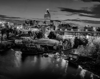 High Fall Rochester NY-Black and White Version (US0075_Pano)