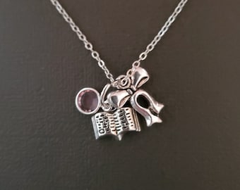 Jackie Howard (My Life with the Walter Boys) Necklace