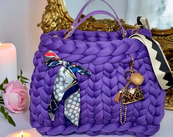 Sac en gros tricot gros fil violet