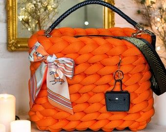 Grobstricktasche orange klobiges Garn