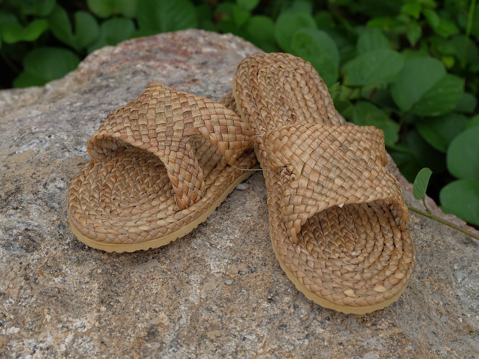 straw slippers amazon