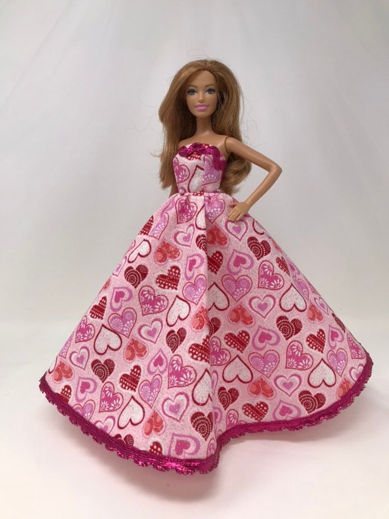 barbie heart dress