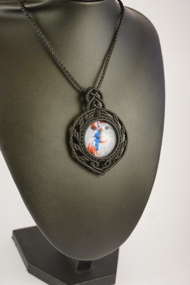 Tui Macrame Necklace