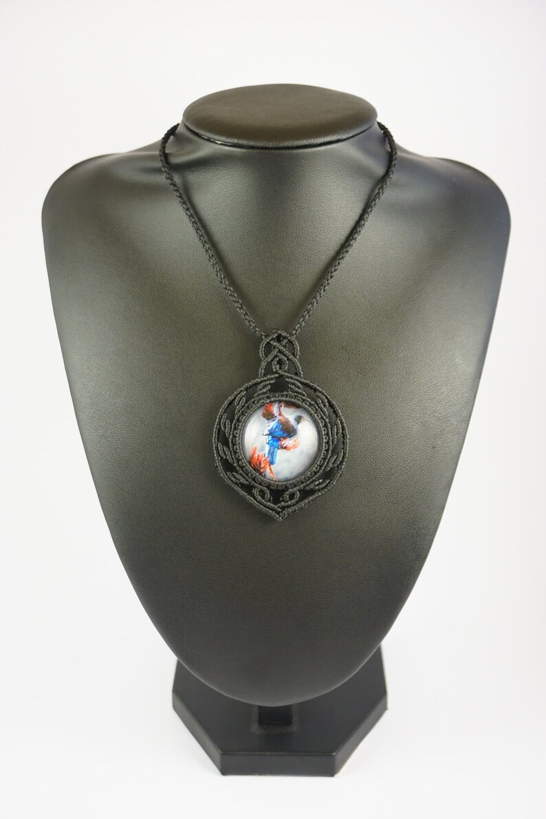 Tui Macrame Necklace