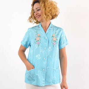 Vintage embroidered Chinese blouse, Blue floral Asian blouse Size XS S, 80s 90s cheongsam pajama blouse, China oriental flower blouse women