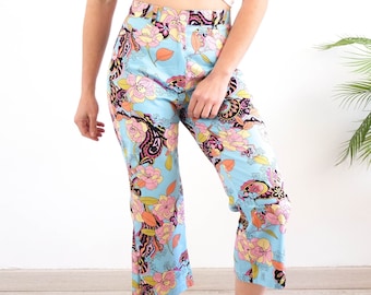 Pantaloni con stampa floreale vintage anni '90, pantaloni capri a vita alta anni '90, pantaloni retrò colorati vintage, pantaloni batik floreali Groovy capri, 30"