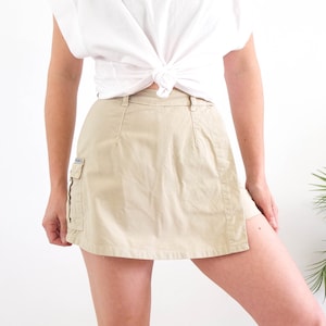 Vintage 90s beige cargo skorts shorts, 90s Y2K utility shorts, Vintage women camp shorts, Vintage Minimal casual cotton shorts, Size XS - S