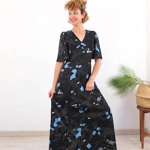 Vintage 1970s floral black maxi dress with flutter sleeve, 70s boho maxi long empire waist dress, Retro blue flower black dress, Size S M