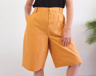 Vintage 90s high waist plus size shorts, 90s cotton pleated shorts women, Burnt orange shorts, 90s high rise shorts size XL, 35" waist