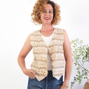 Vintage boho beaded vest, 90s bohemian button up vest top, Vintage boho hippie vest, Beige funky textured beaded vest, Size Medium