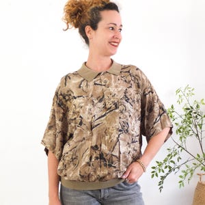 Vintage 80s grunge abstract polo shirt, 1980s retro short sleeve polo, 80s summer quarter button up collared shirt, Black brown polo unisex