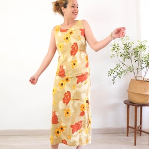 Vintage 90s floral tank dress, 90s grunge sundress, 90s sleeveless maxi dress, Summer boho floral long day sundress with tie back, size S