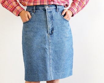 Vintage blue jeans skirt 30 in waist, Vintage high waist denim skirt, 90s classy denim skirt large, Vintage jeans denim pencil skirt, Size L