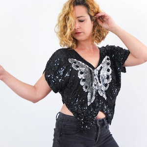 Vintage 80s sequin butterfly top, 80s disco sequin top, Black silver sequin top, Sequin metallic top, Embellished crop top, Women size S M