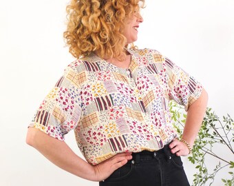 Vintage 90s patchwork button down blouse, 1990s cottagecore button up women size Medium, Western Country Patchwork floral rayon shirt, M