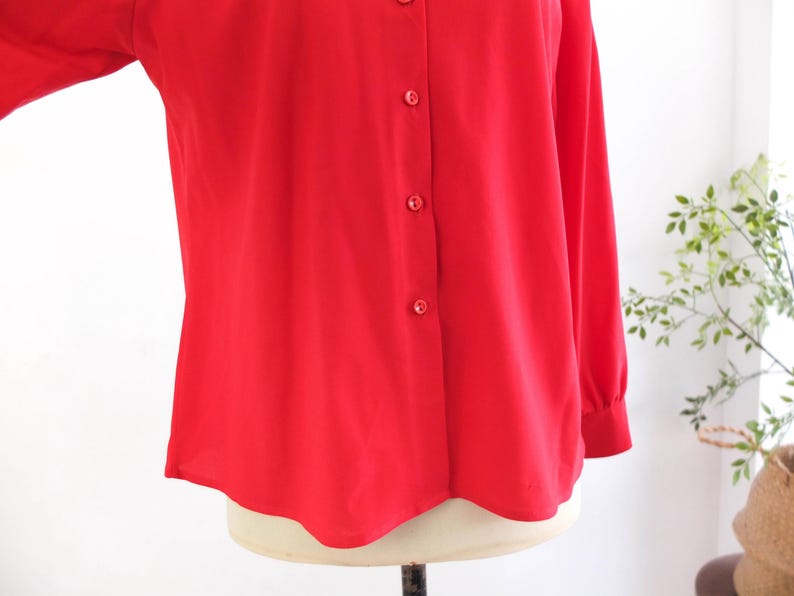 Vintage 70s red button up shirt, 1970s disco shirt for women, 70s retro collared shirt long sleeve, Plain red polyester button shirt, M L image 8