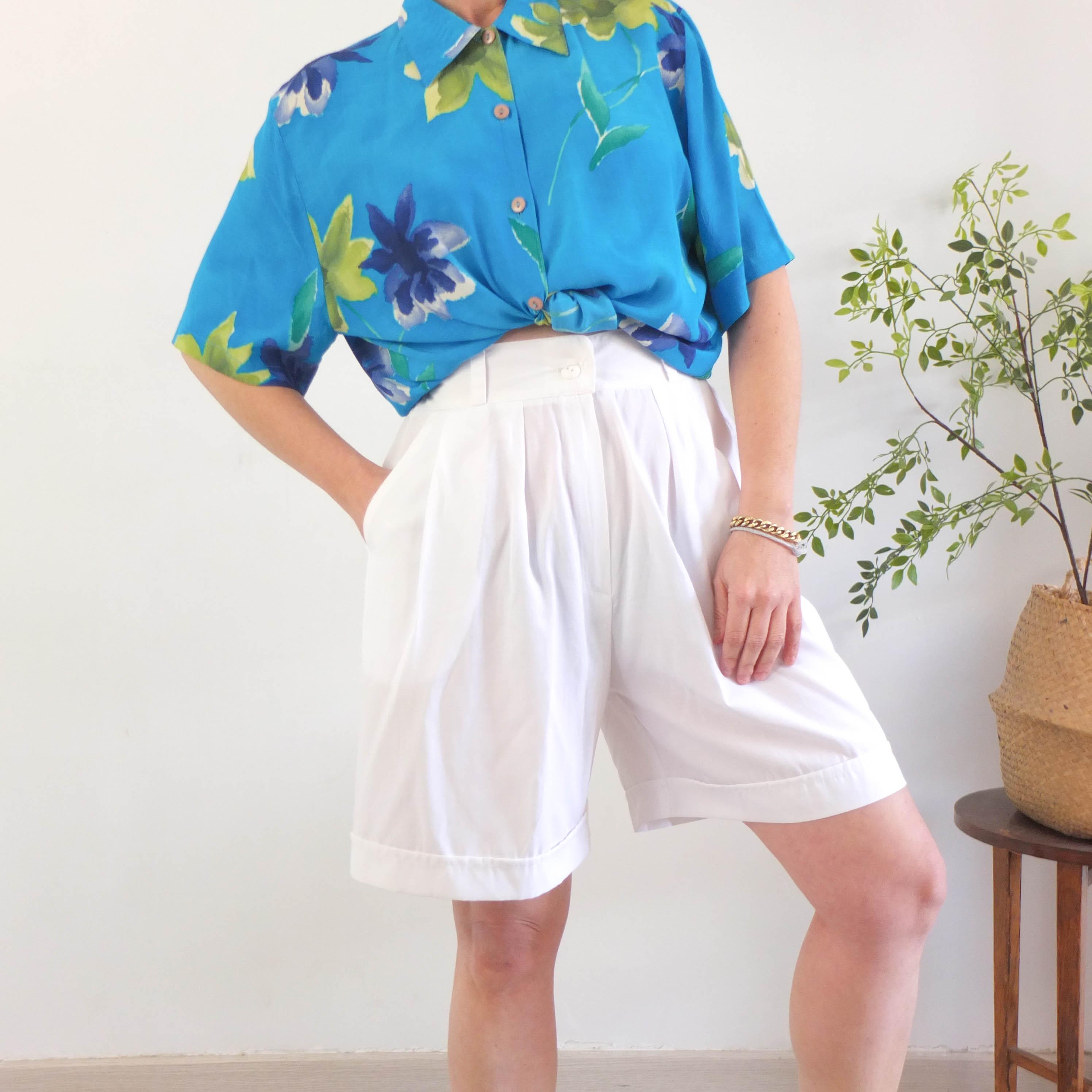 Vintage 90s High Rise Pleated Shorts White, 90s White Shorts Women