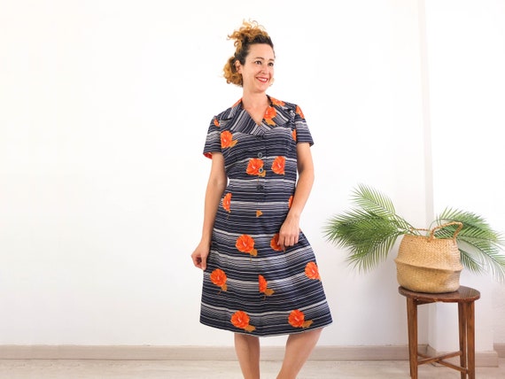 70s dress style female casual The Best of 1970s Fashion for Women- Vintage '70s Outfits & Fashion Trends