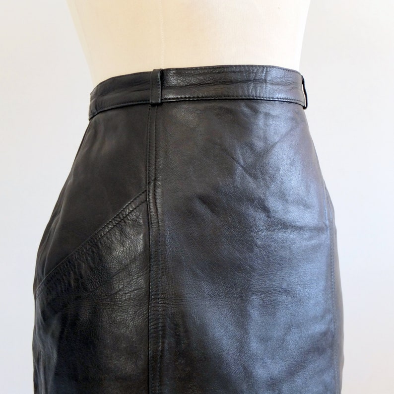 Vintage black high waist leather skirt 80s 90s minimal black | Etsy