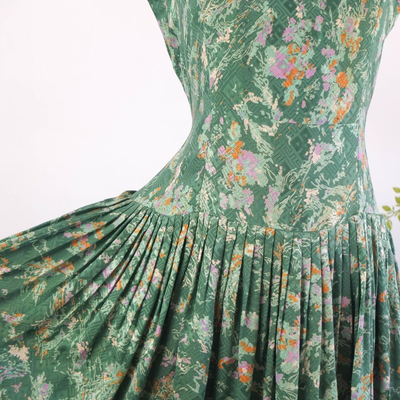 Conjunto vintage de los años 80 con vestido y chaqueta floral, conjunto de dos piezas de vestido de verano con chaqueta ligera de los años 80, traje de cárdigan a juego de los años 80 XL 2XL imagen 9