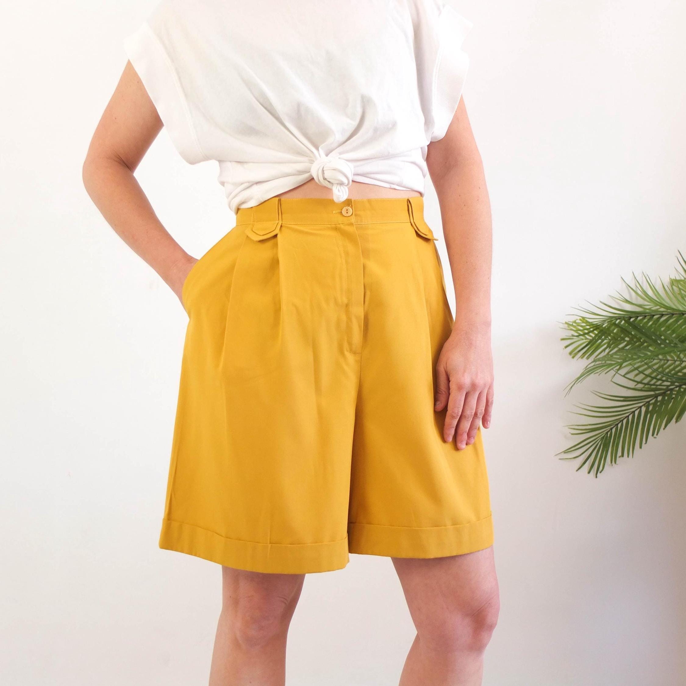 Vintage Mustard Yellow Shorts 31 W, 80s High Rise Pleated Bermuda