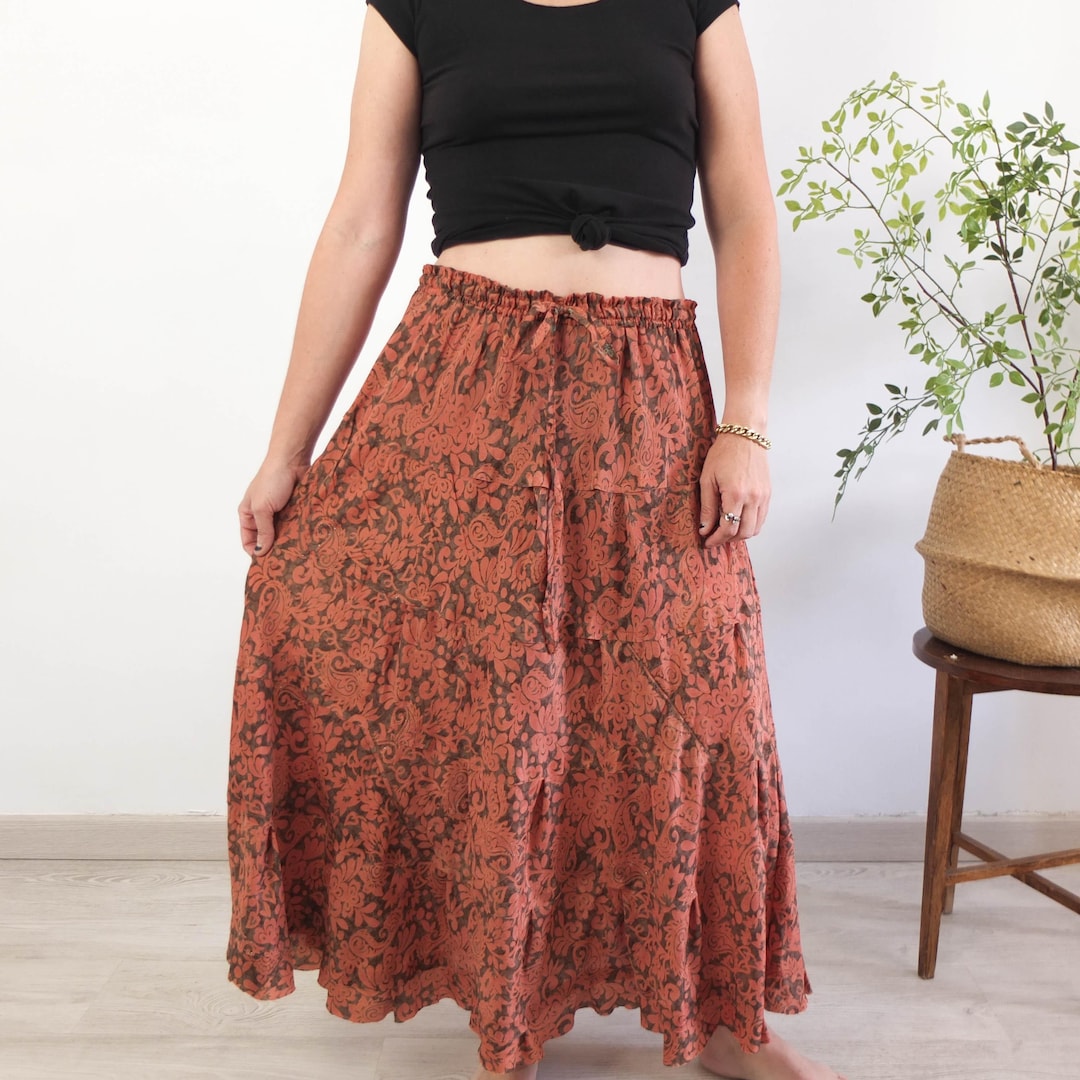 スカート 80s brown native pattern long skirt Vintage 90s Indian Broomstick Maxi Skirt, Vintage Indian