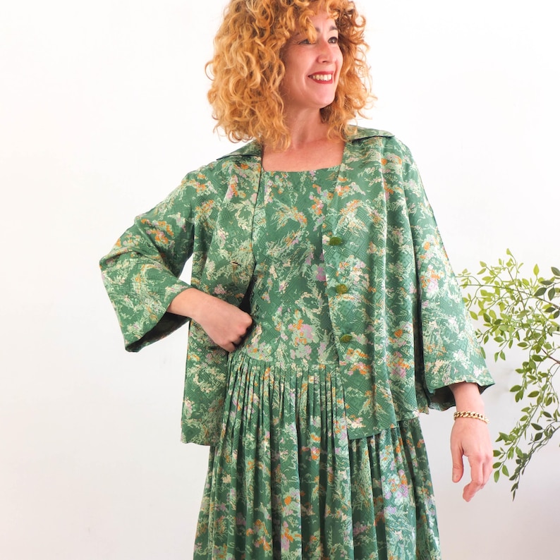 Conjunto vintage de los años 80 con vestido y chaqueta floral, conjunto de dos piezas de vestido de verano con chaqueta ligera de los años 80, traje de cárdigan a juego de los años 80 XL 2XL imagen 5