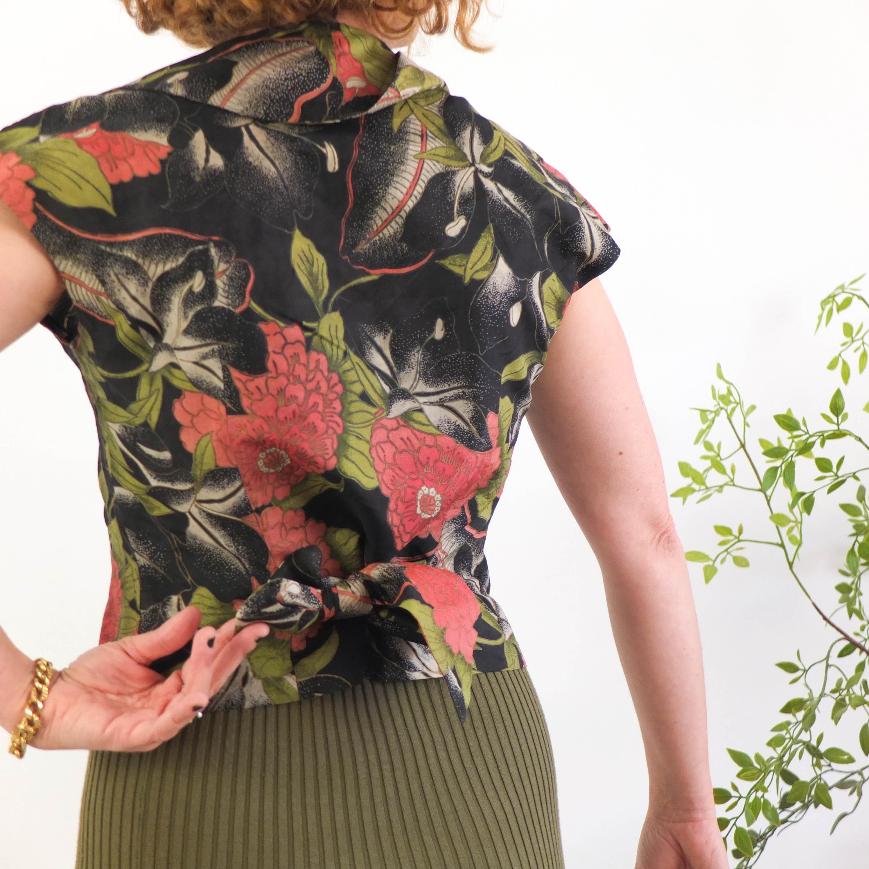 Vintage 70s 80s Black Floral Blouse, Vintage Floral Big Collar 