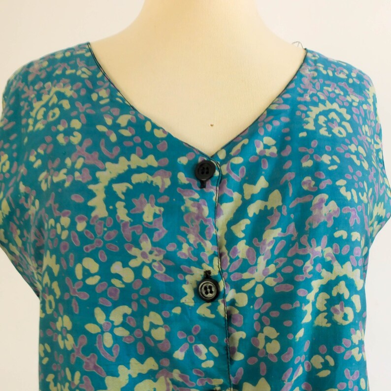 Vintage silk vest waistcoat S M Vintage 90s silk boho vest Vintage green black blocked folk vest Vintage green ethnic print vest unixes