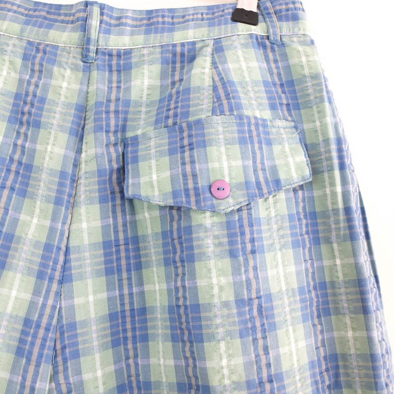 Vintage green cotton pleated bermudas High waist plaid shorts W30 Vintage 90s high waist plaid bermudas shorts Summer wide leg bermudas